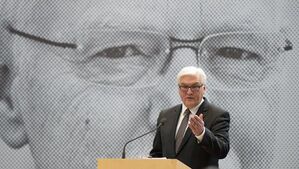 Steinmeier:"Peter Struck war ein Politiker aus Passion" (Foto:dpa)
